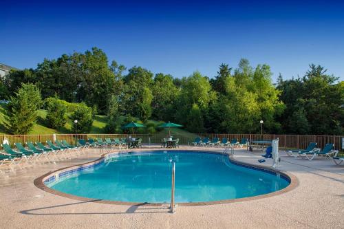 122641767 Palace View Resort by Spinnaker