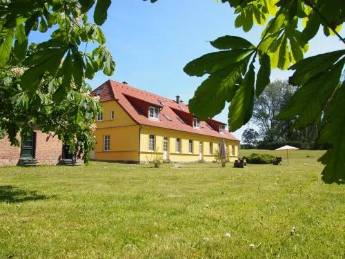 Ferienhaus Gut Rattelvitz Insel Rügen in Gingst, Deutschland