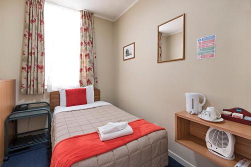 霍尔斯韦尔酒店