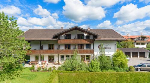 Kleines Hotel Edeltraud - Chiemgau (Aschau)