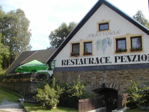 Penzion Trattoria - Hŭzová