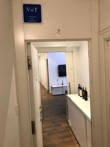 AIRVA: Apartamento Duque de la Victoria - image 8