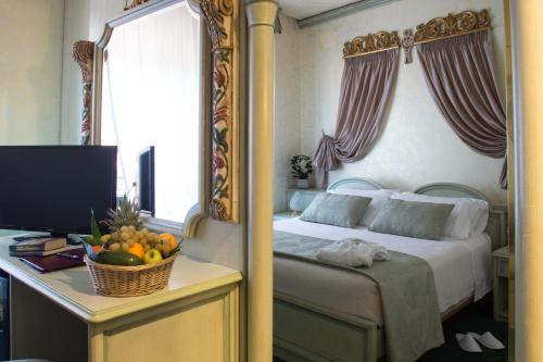 Hotel Colomba d'Oro - image 14