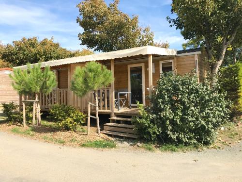 Au Petit Port de l'Houmeau - tarifs et avis Camping - 17137 L