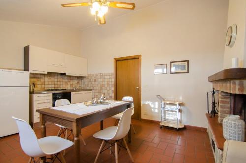 مطبخ, Fattoria Le Giare Agriturismo in Fratticciola