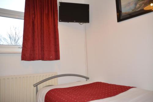 Bow Guest House - image 12