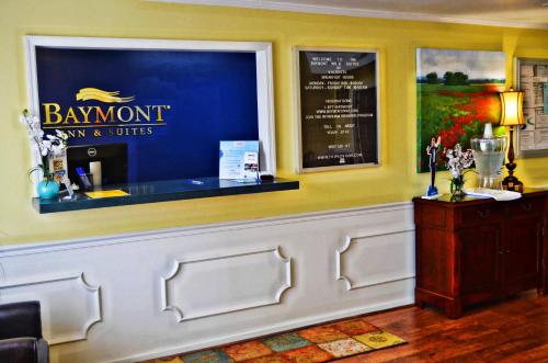 Baymont Inn & Suites Valdosta at Valdosta Mall