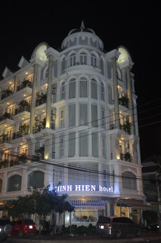 Exterior view, Minh Hien Hotel near Ho Chi Minh Museum