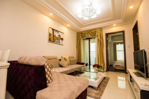 Zhuhai Vidicl Service Apartment Zhuhai Vidicl Service Apartment is a popular choice amongst travelers in Zhuhai, whether exploring or just passing through. The property offers a wide range of amenities and perks to ensure you have a