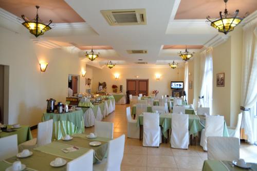 Restaurant, Le Grand Hotel Diego in Diego Suarez