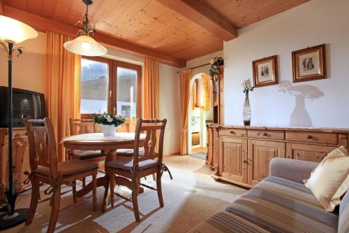  Landhaus Bachler in Brixen im Thale