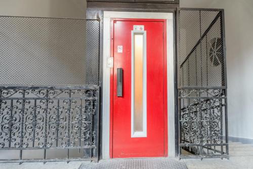 Paulay Apartment - image 8