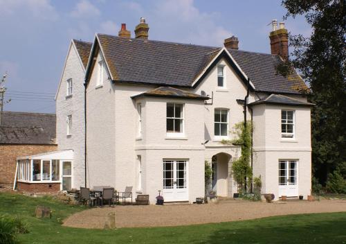 Haselor Farm B & B - Accommodation - Evesham