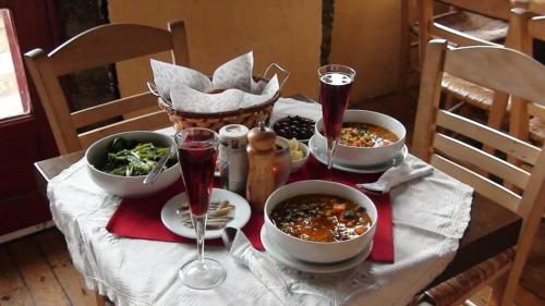 식음료(F&B), Ξενωνας questhouse Electra isari in 이사리스