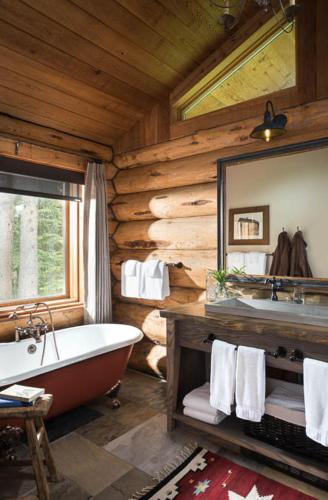 Lone Mountain Ranch