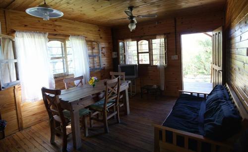 1 double bed, 3 twin beds, 1 futon bed
