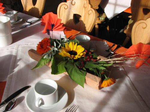 Hotel Gravas Lodge - image 5