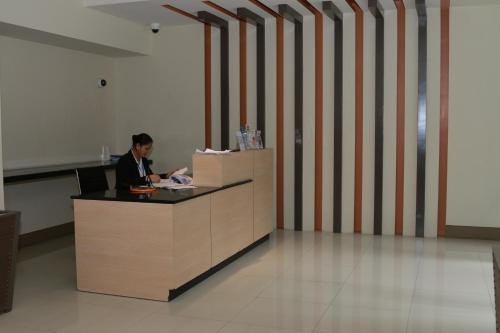 De Luxe 7QRS, Manila (fotografie 7)