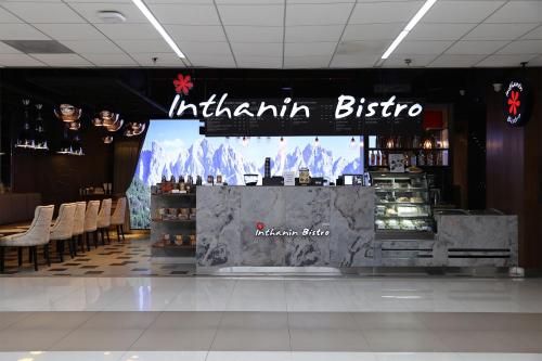 Restaurant, Sleep box By Miracle near Don Mueang International Airport