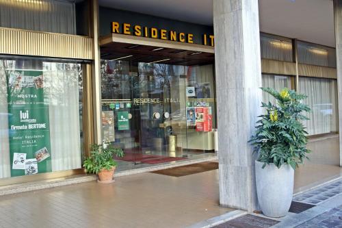 Albergo Residence Italia Vintage Hotel - image 11