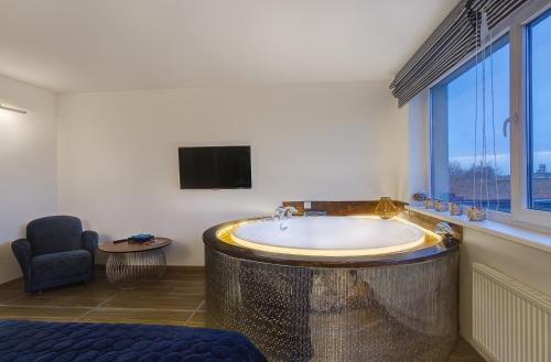 June street Spa apartments June street Spa apartments