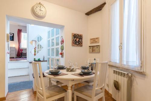 Penthouse with Terrace in the Heart of Rome, Rzym (zdjęcie 5)