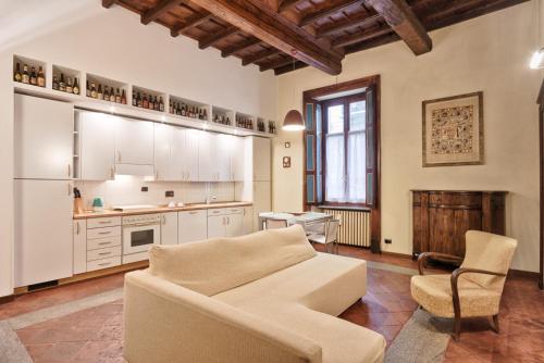 GuestHost - Palazzo Di Città Elegant Apartment, Turyn (zdjęcie 6)