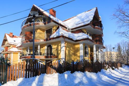 Apartamenty-Plaza Zakopane – Zakopane, IA