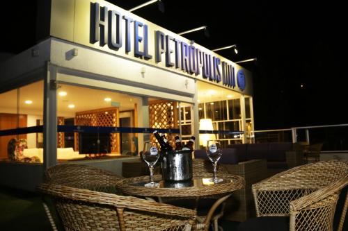 Hotel Petropolis Inn