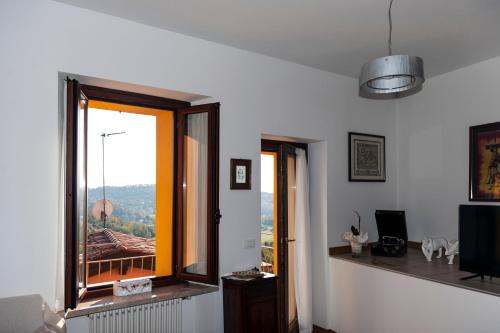  CASA DEL SOLE APPARTAMENTO N° 2 WHITE AND GOLD ROOM in Gavardo