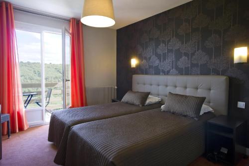 Auberge Du Camp Romain 2