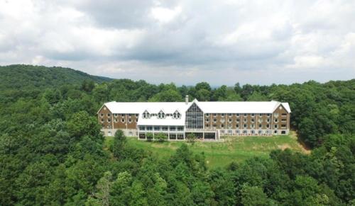 Amicalola Falls State Park and Lodge in Dawsonville, USA