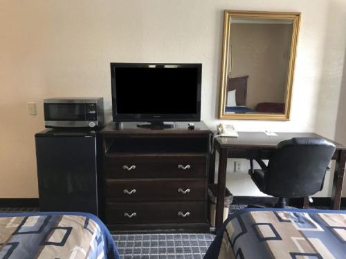 Americas Best Value Inn Mount Vernon - image 3