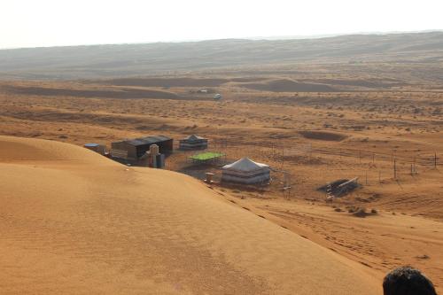 Alshmokh Camp