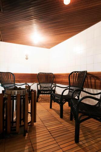 Victory Apartments - image 2