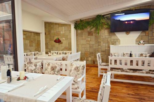 Hotel Palas - image 11