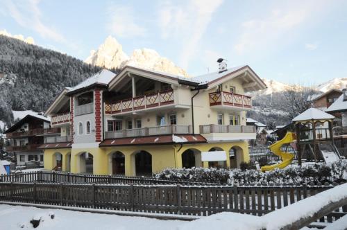  Casa Fior del Soreie, Pension in Pozza di Fassa