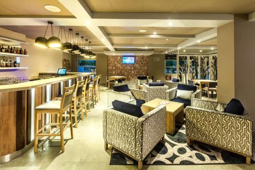 Bar/lounge, Peermont Metcourt - Francistown in Francistown