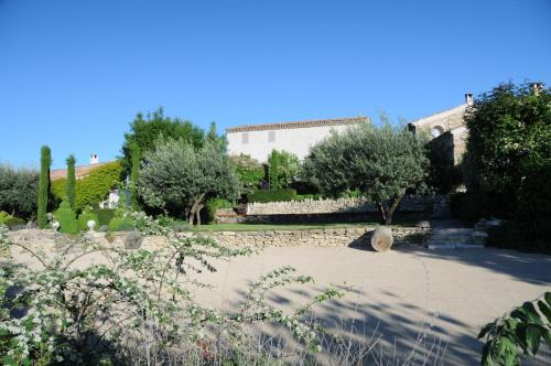 PROVENCEguesthouse L'Agaçon