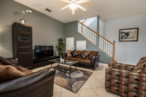 Five-Bedroom Villa 322 - image 3