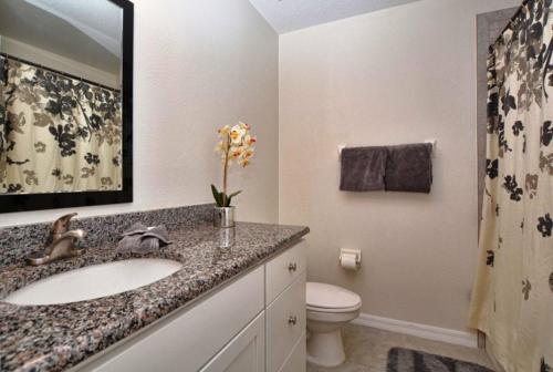 Four-Bedroom Villa 616 - image 3