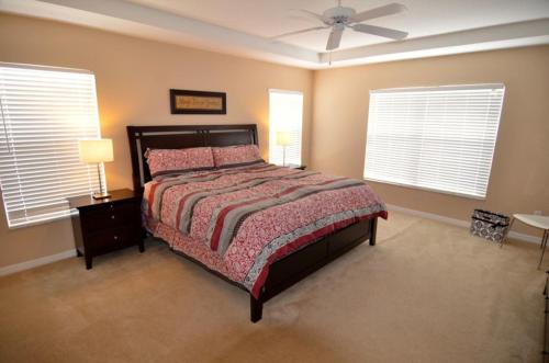 Four-Bedroom Villa 207 - image 7