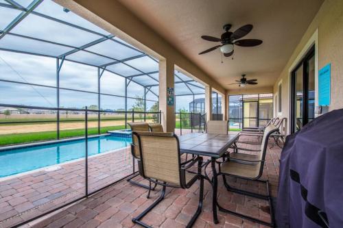 Nine-Bedroom Villa 1308 - image 7