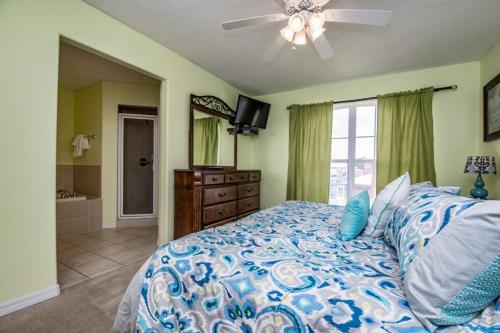 Five-Bedroom Villa 322 - image 7