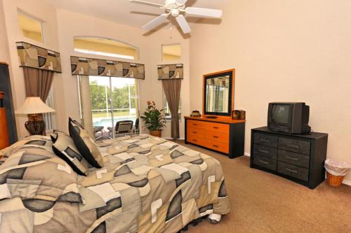 Five-Bedroom Villa 213 - image 6