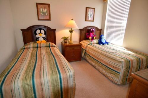 Five-Bedroom Villa 7783 - image 7