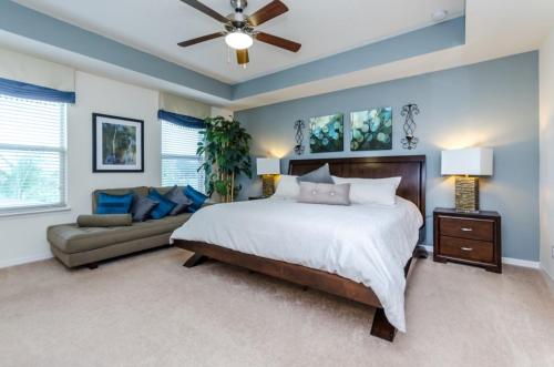 Seven-Bedroom Villa 1214 - image 6