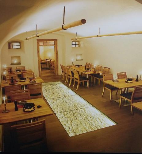 平面圖, Adler Hotel in 亞本塞市中心