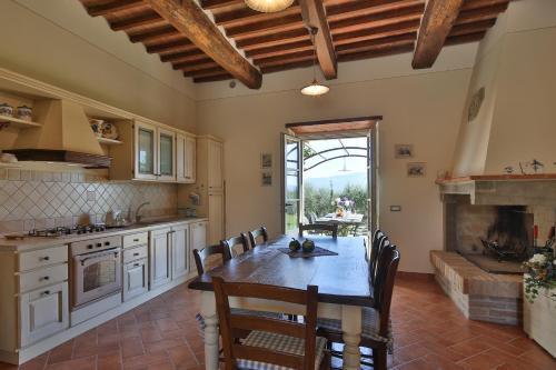 Kjøkken, Belvilla by OYO Diana in Montecchio