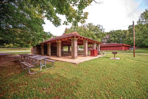 Faciliteiten, Carter Caves State Resort Park in Wesleyville (KY)
